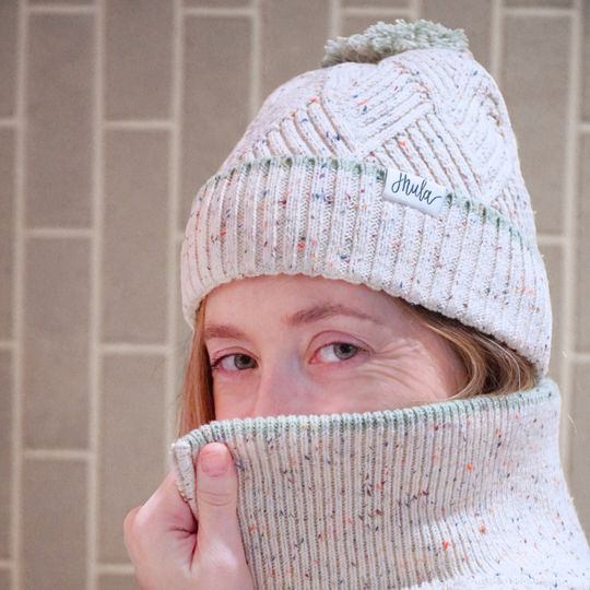 Women's Knit Pompom Beanie